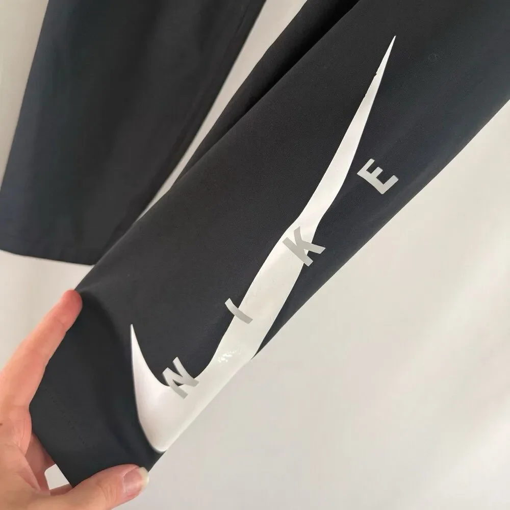 Nike Leggings Women's Medium Black Graphic Print Swoosh Pull On 25.5